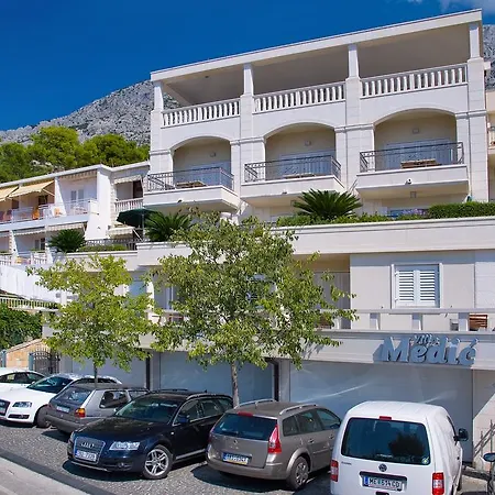 Apartments Villa Medic Brela Exterior photo